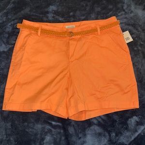 NWT MADISON I SIZE: 14 I PEACH TWO TO TANGO SHORTS WITH BELT